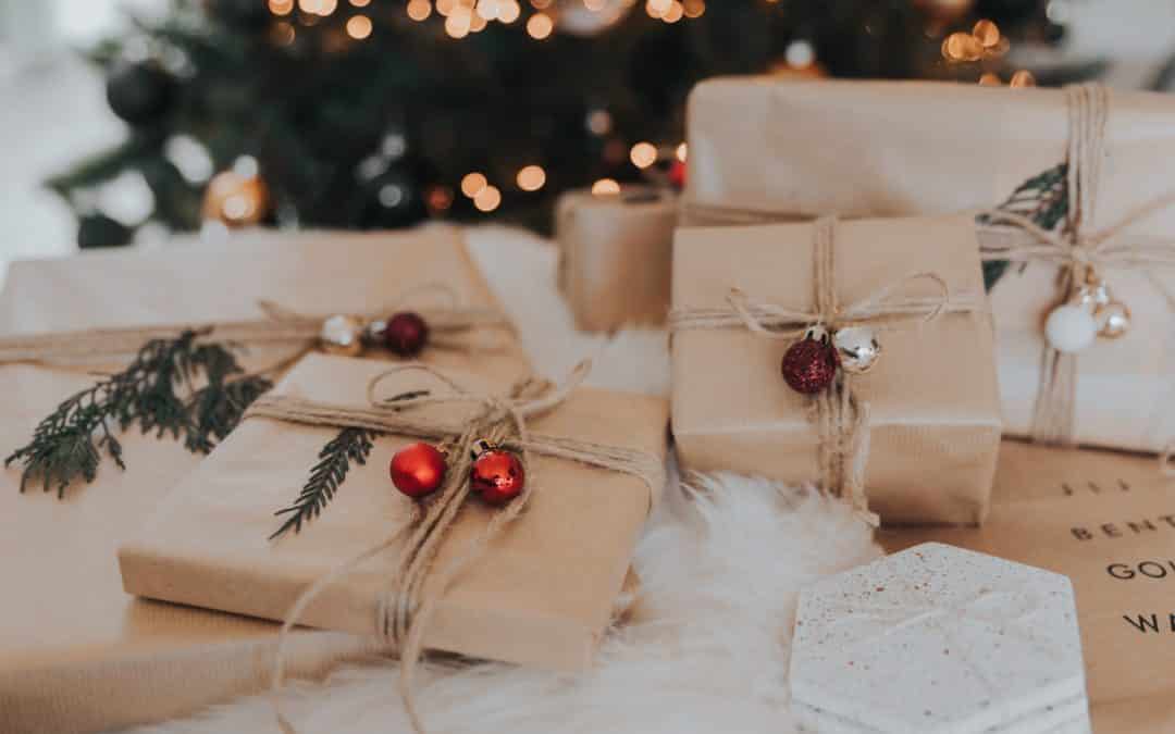 7 ways to save money this Christmas