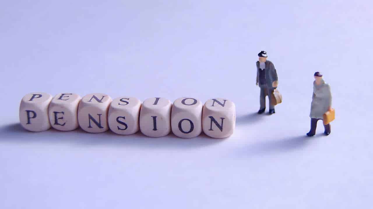 How To Calculate Tax On Pension Income?